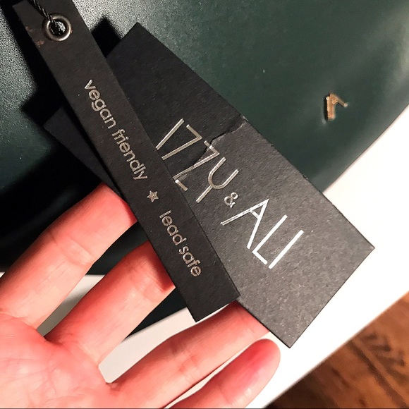 Izzy & Ali Bags Izzy Ali Dark Green Vegan Leather Large Bag Poshmark